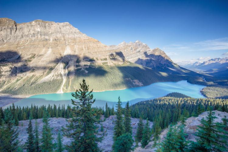The best photo stops along Alberta’s scenic Icefields Parkway